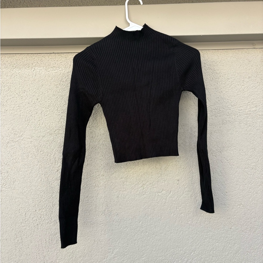 2Bella Ribbed Mock Neck Top - Picture 2 of 3